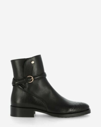 Ankle boot smooth leather black